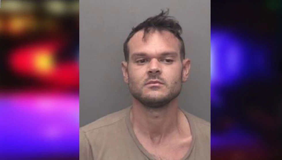 Drunk driver crashes, heads straight to dealership to try to sell broken car with lacking tire